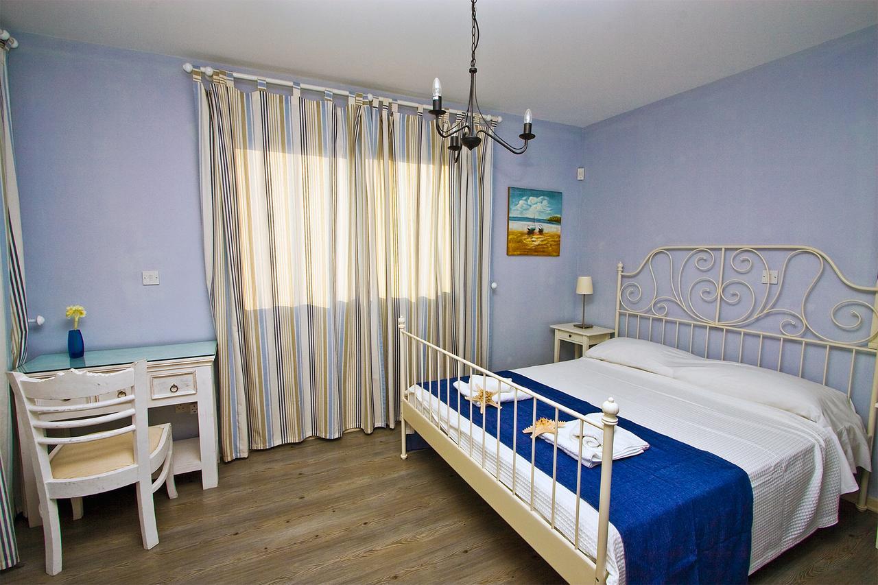 Meltemi Villas Paphos Exterior photo